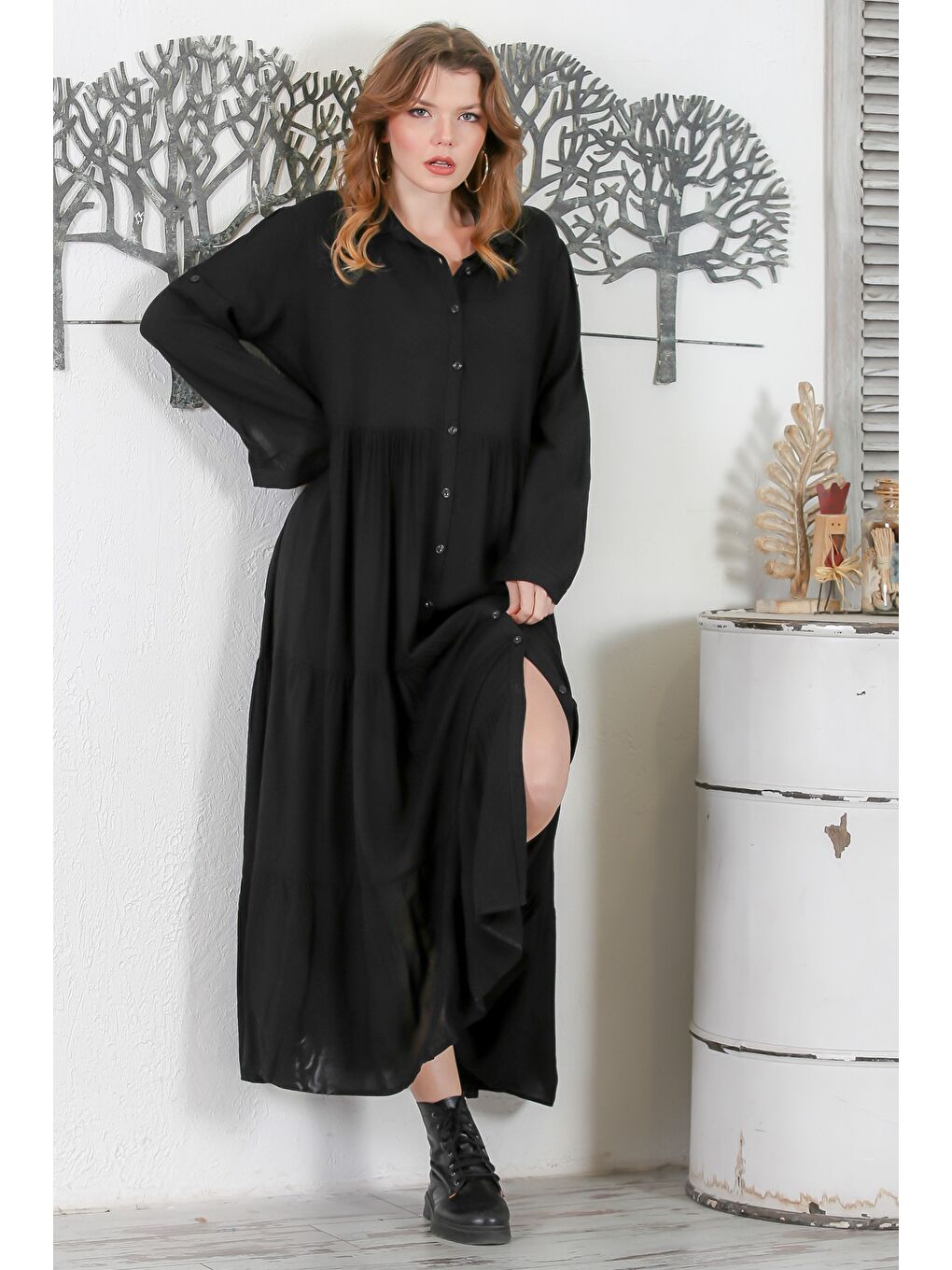 Siyah Gömlek Yaka Düğmeli Uzun Kollu Etek Ucu Fırfırlı Casual Dokuma Elbise 145 60-3