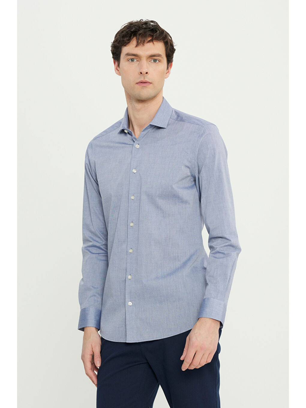 Erkek Lacivert Flamlı Slim Fit Dar Kesim Düğmeli Yaka Gömlek-3