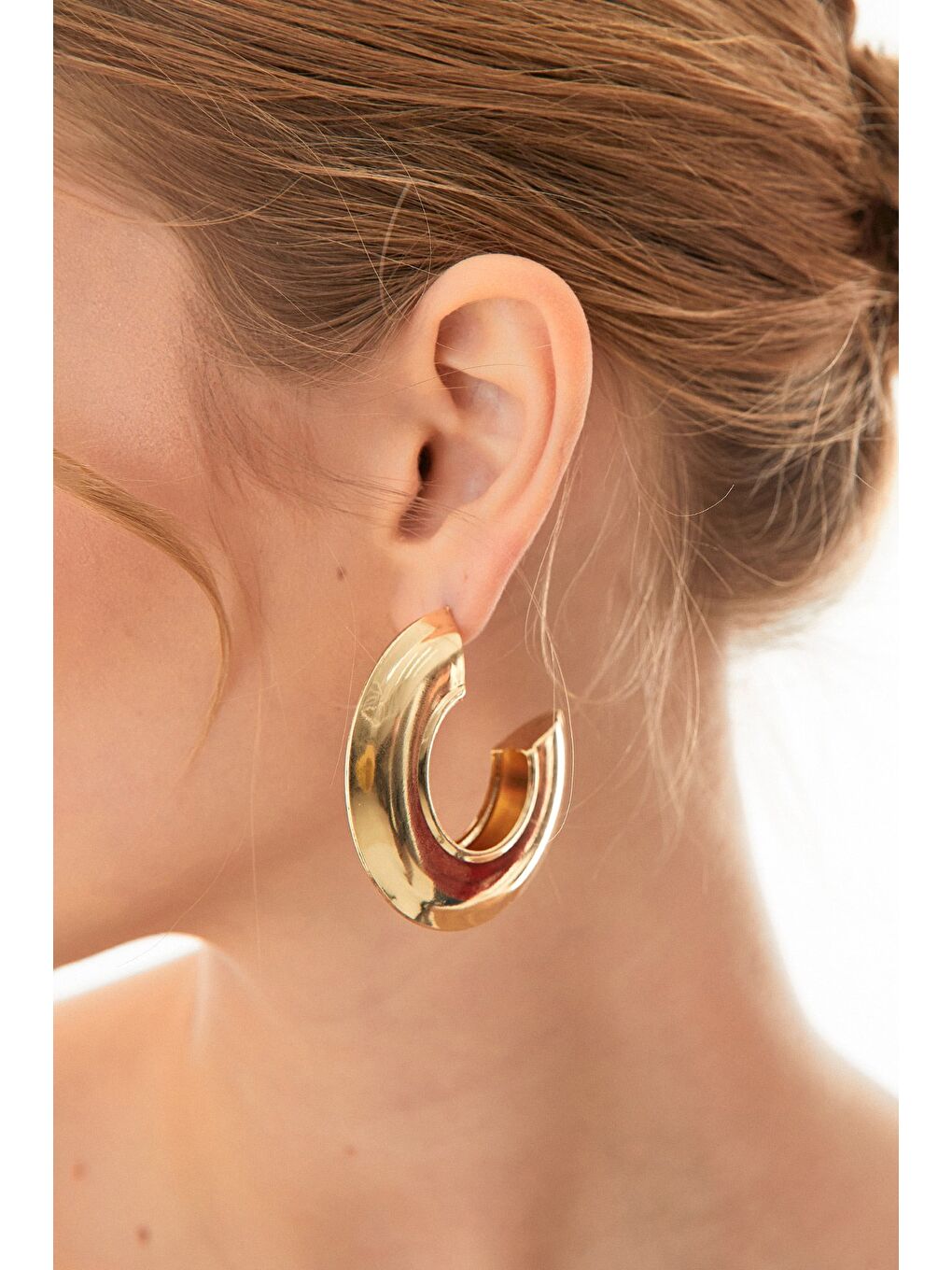 Sarı Yarım Halka Küpe-2