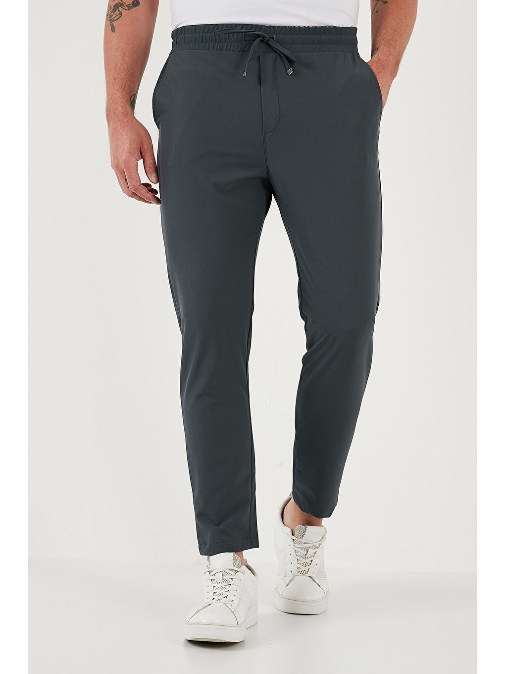 Yeşil Streç Regular Fit Normal Bel Düz Paça Jogger Pantolon CF25617801-1