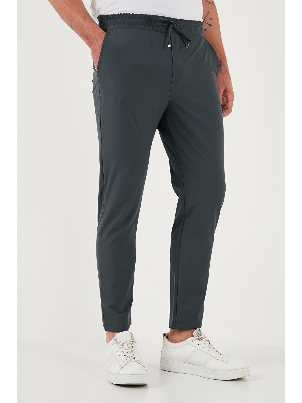 Yeşil Streç Regular Fit Normal Bel Düz Paça Jogger Pantolon CF25617801-4