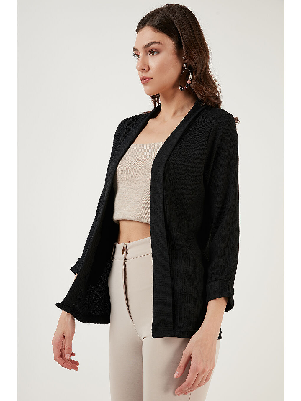 Siyah Yakası ve Kolu Katlı Gofre Kimono Kadın Hırka 5869014-2