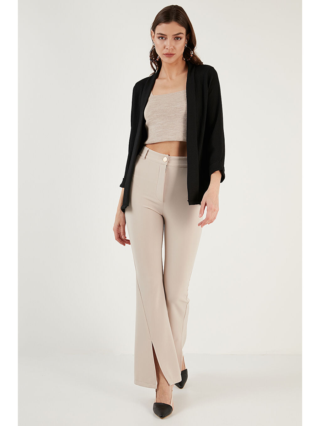 Siyah Yakası ve Kolu Katlı Gofre Kimono Kadın Hırka 5869014-3