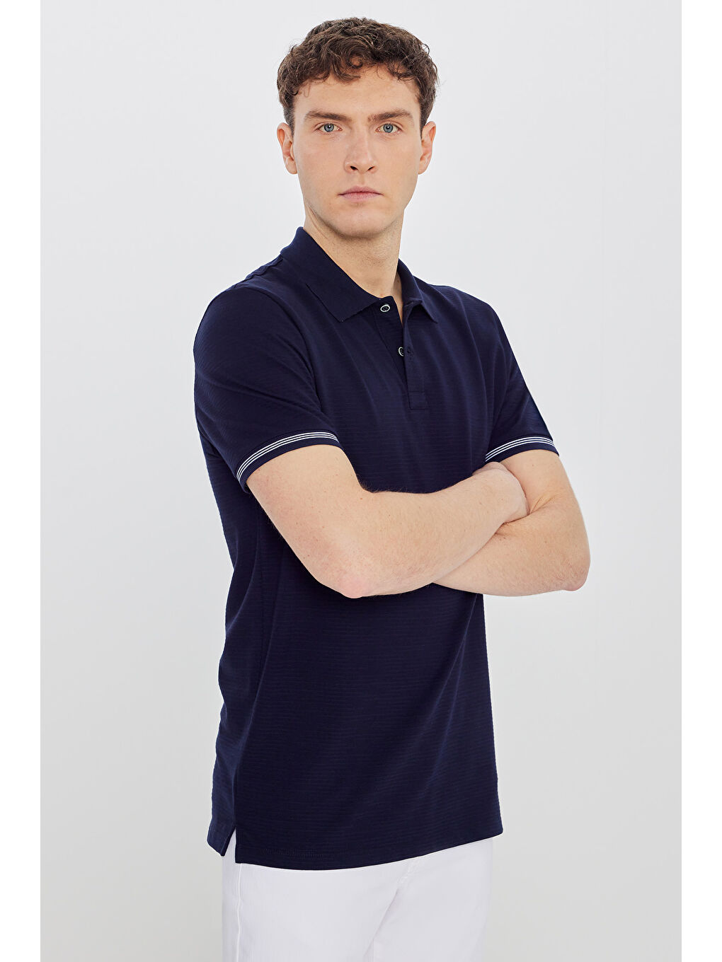 Erkek Lacivert %100 Pamuk Standart Fit Polo Yaka Jakarlı Tişört-2