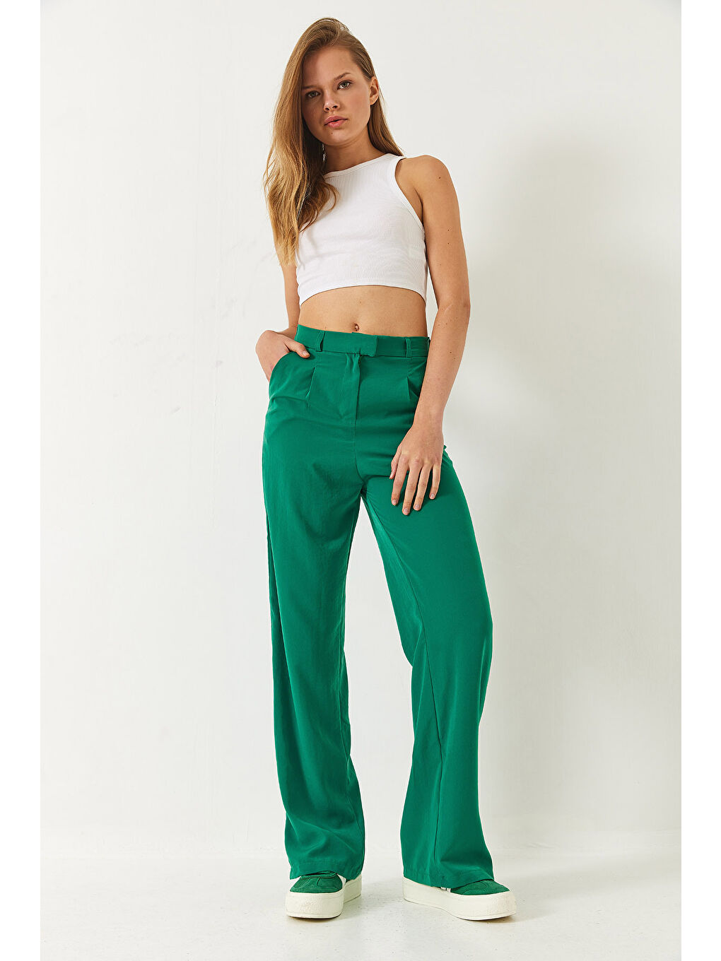 Yeşil Kadın Yırtmaç Detay Geniş Paça Cepli Palazzo Pantolon-2