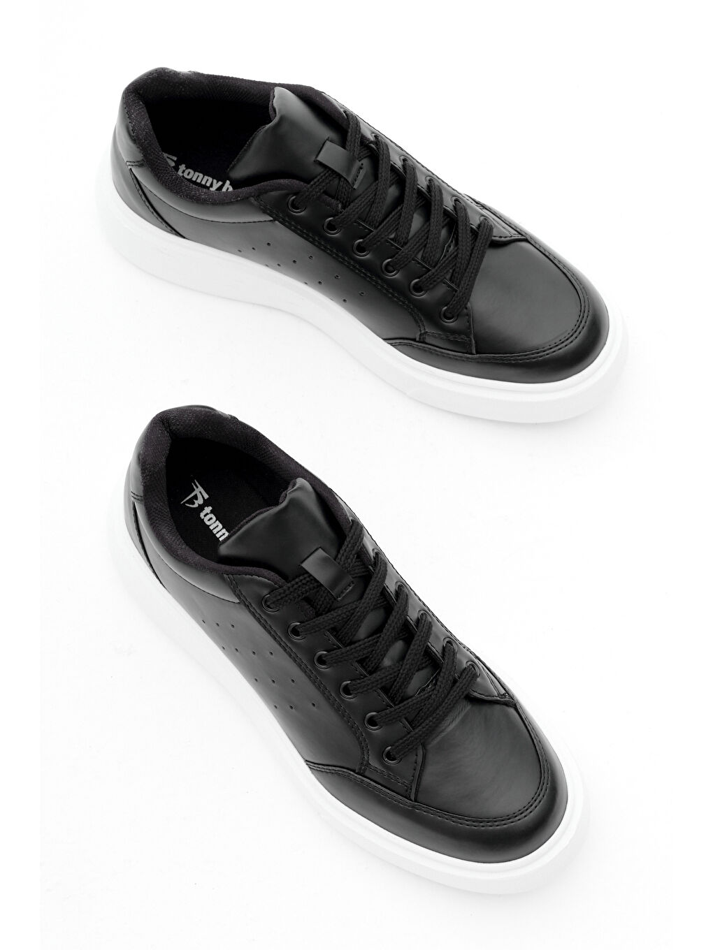 Kadın Siyah Beyaz Rahat Kalıp Yüksek Poli Taban Bağcıklı Spor Ayakkabı-2