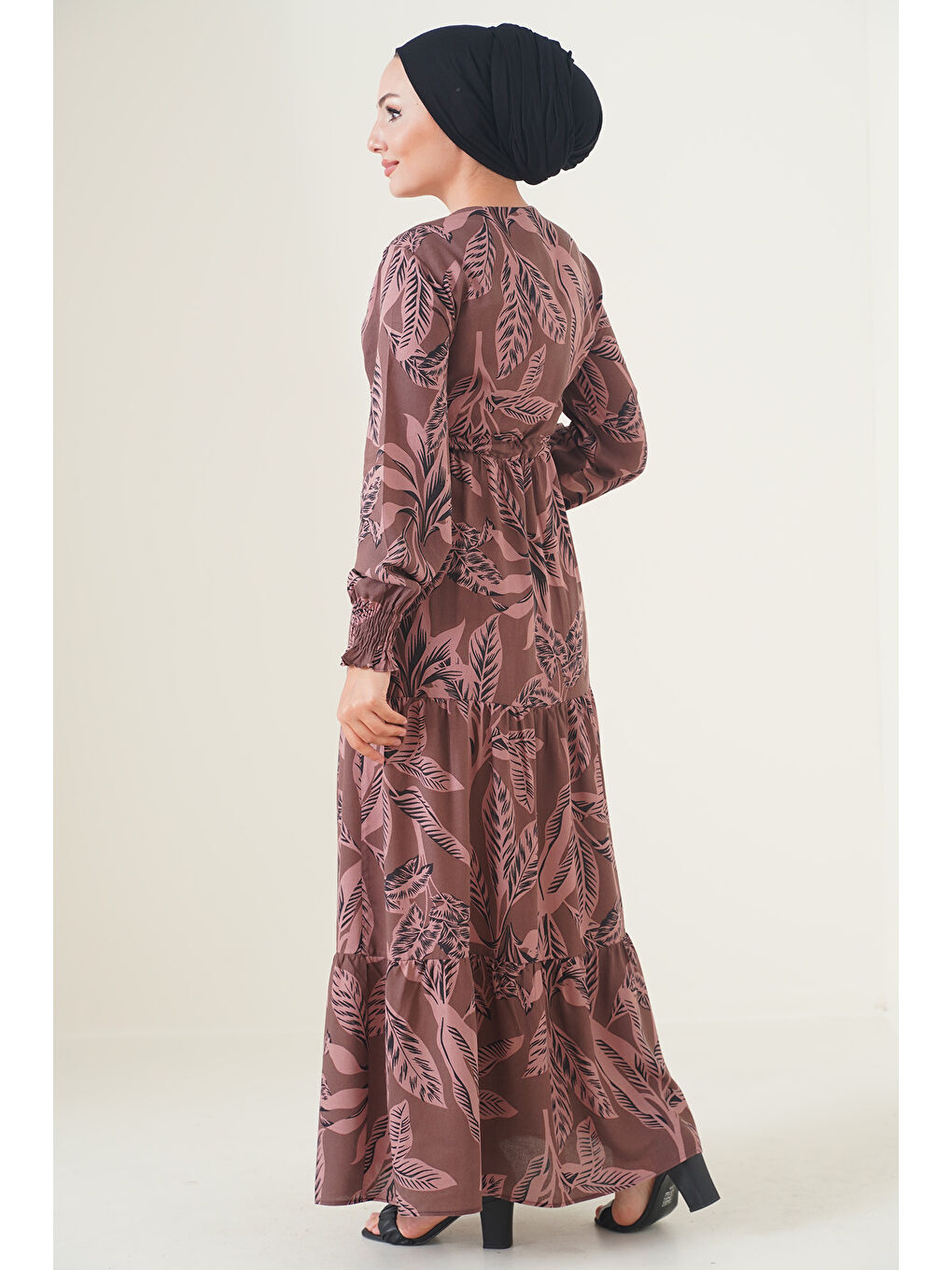 2145 Desenli Tesettür Elbise - Kahverengi-5