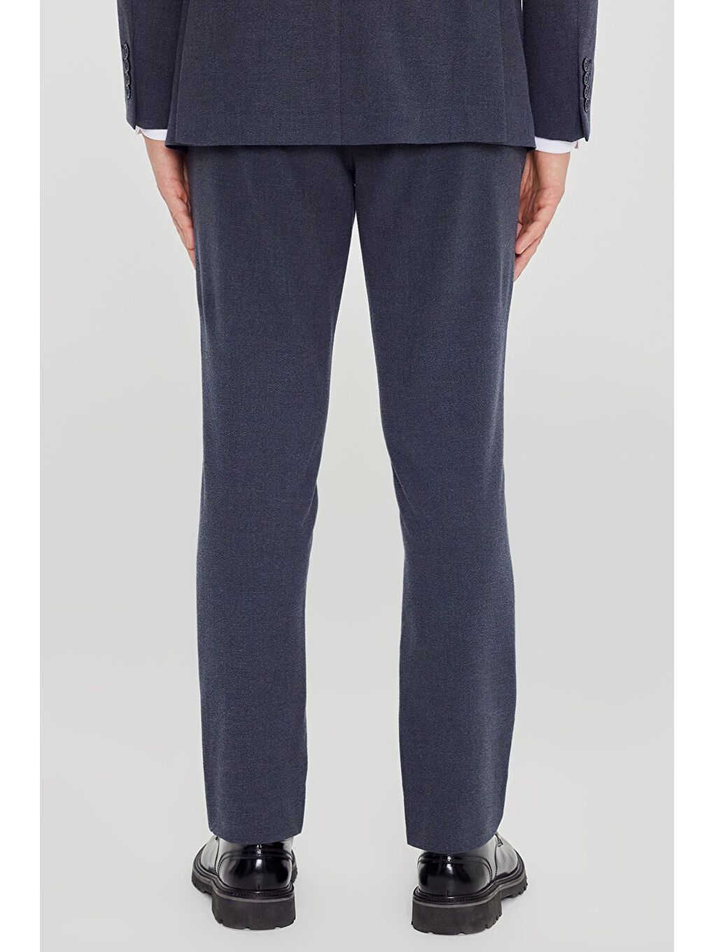 Erkek Lacivert Ekstra Slim Fit Mono Yaka Kapak Cepli Takım Elbise-7