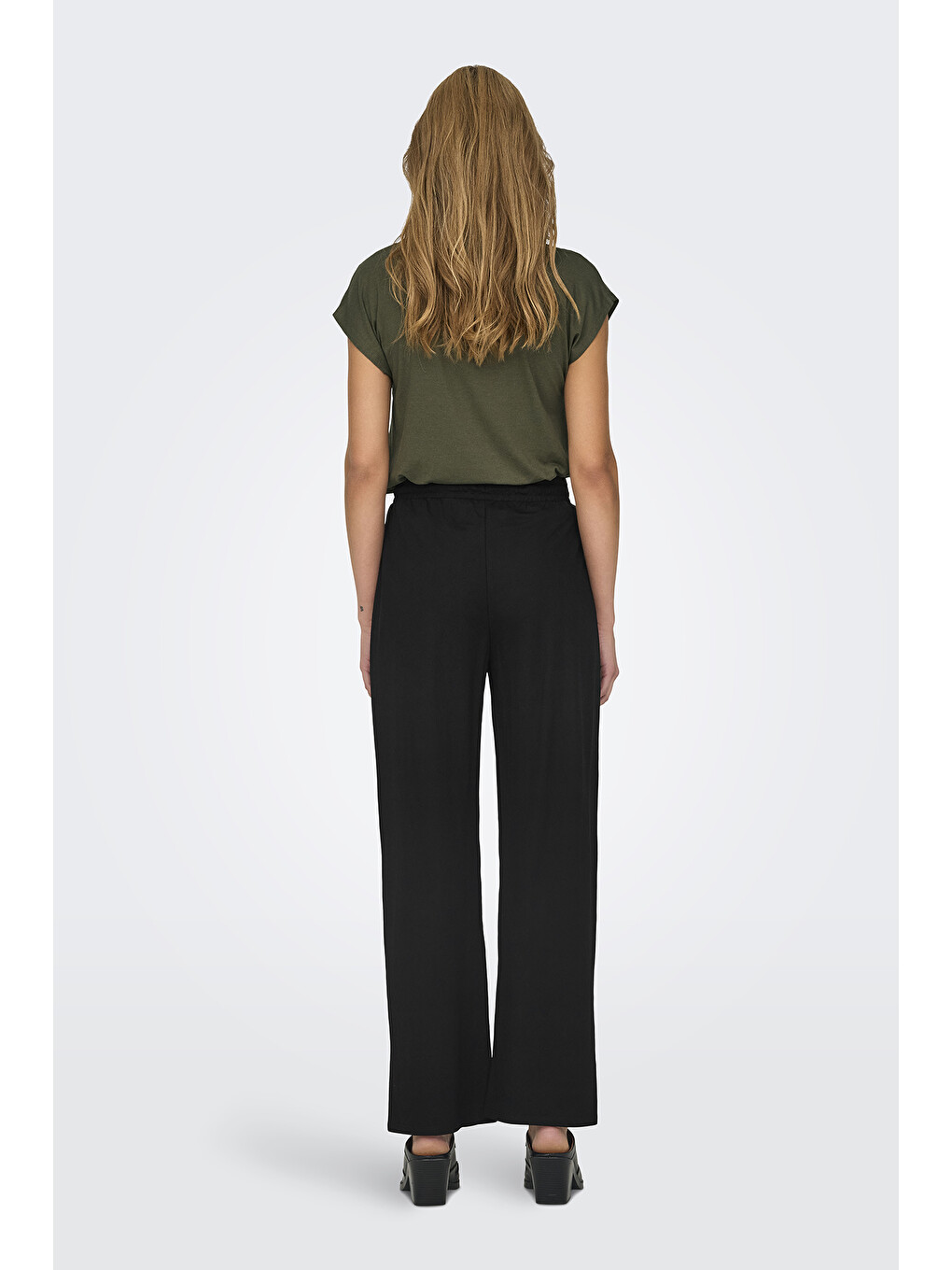 Siyah Onljany Regular Fit Yüksek Bel Geniş Paça Pantolon 15294429-2