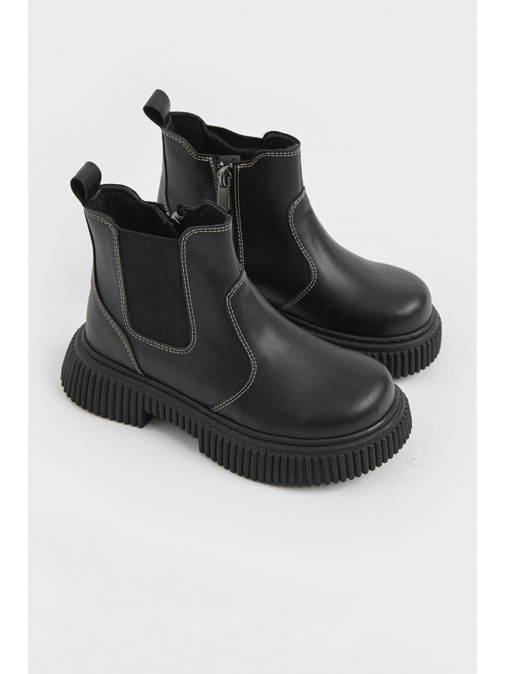 Çocuk Unisex Siyah Cilt Kalın Tırtıklı Termo Taban Fermuarlı Lastikli Chelsea Bot-2