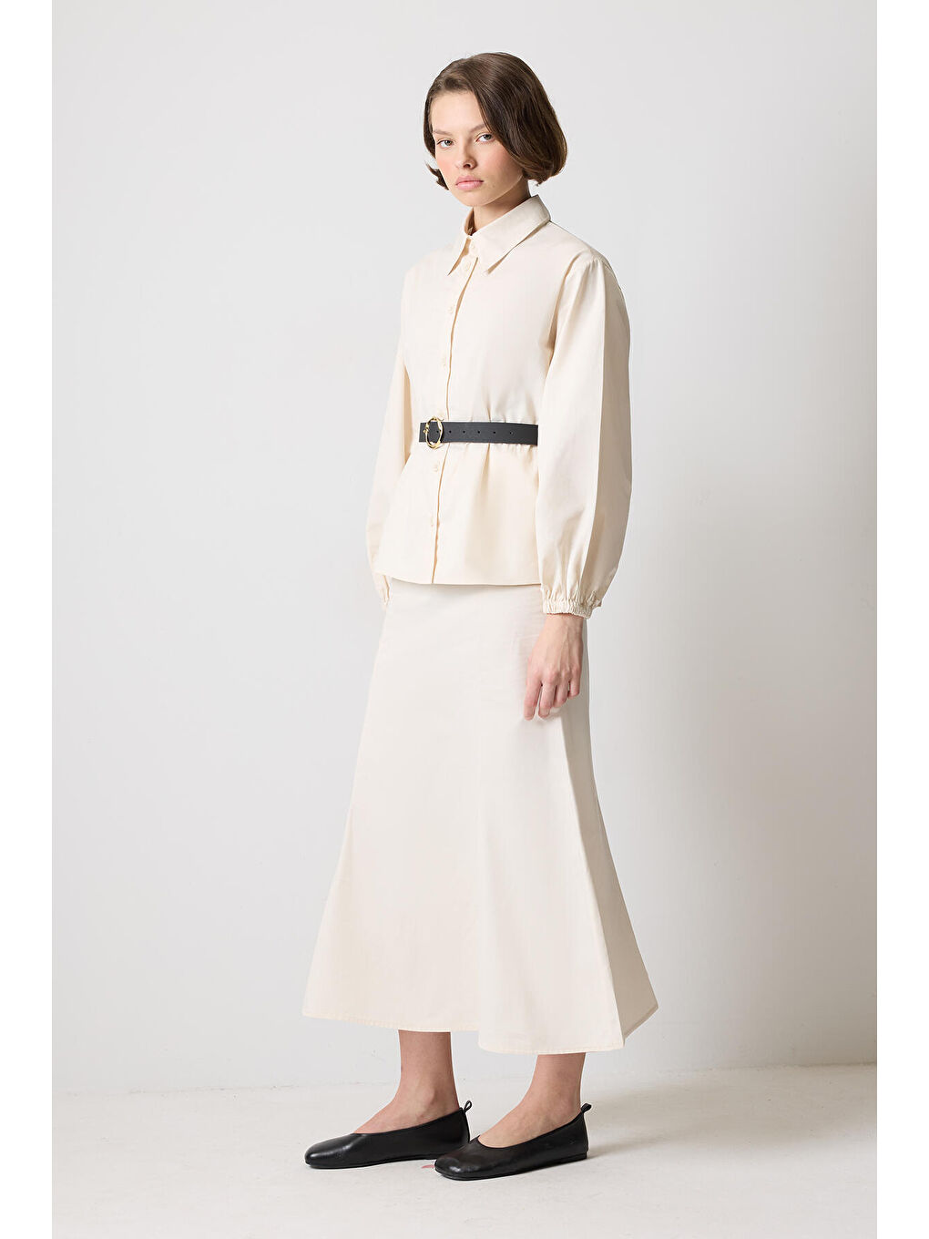 Ekru Kemerli Gömlek Etek Takım