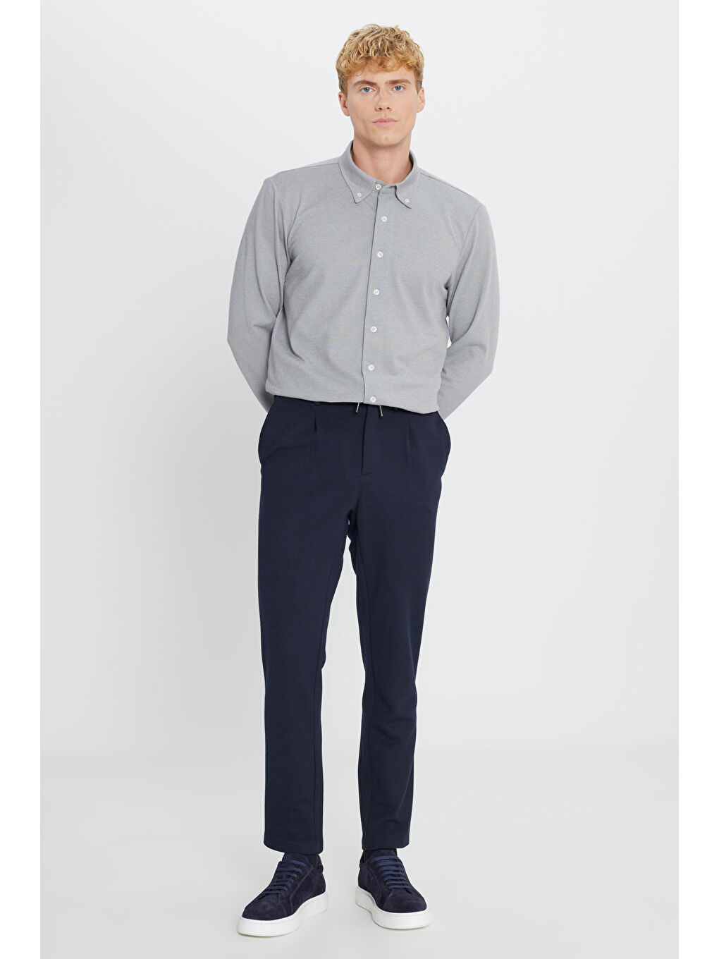 Erkek Lacivert 360 Her Yöne Esneyen Slim Fit Dar Kesim Beli Bağlamalı Armürlü Casual Pantolon-1