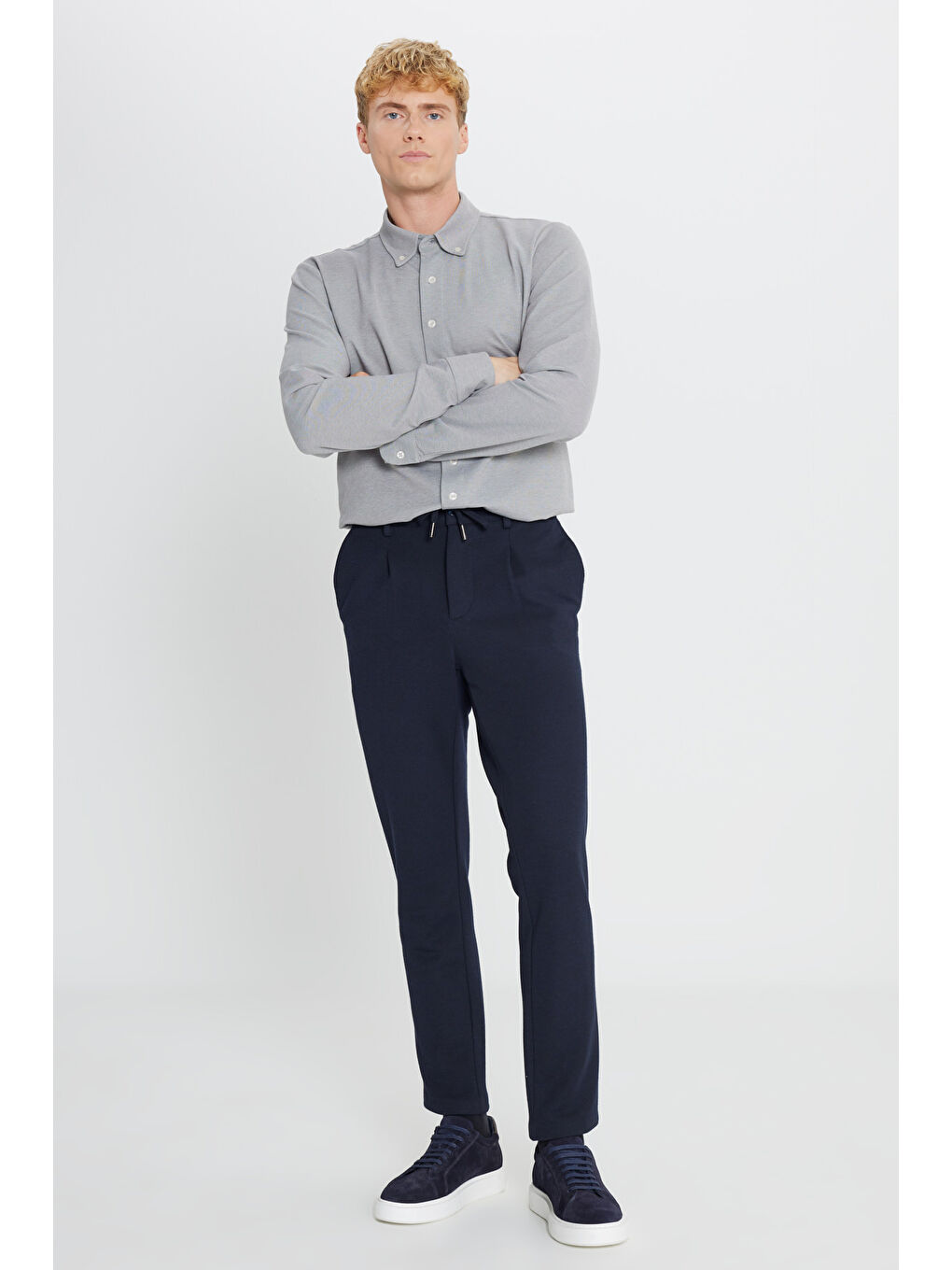 Erkek Lacivert 360 Her Yöne Esneyen Slim Fit Dar Kesim Beli Bağlamalı Armürlü Casual Pantolon-2