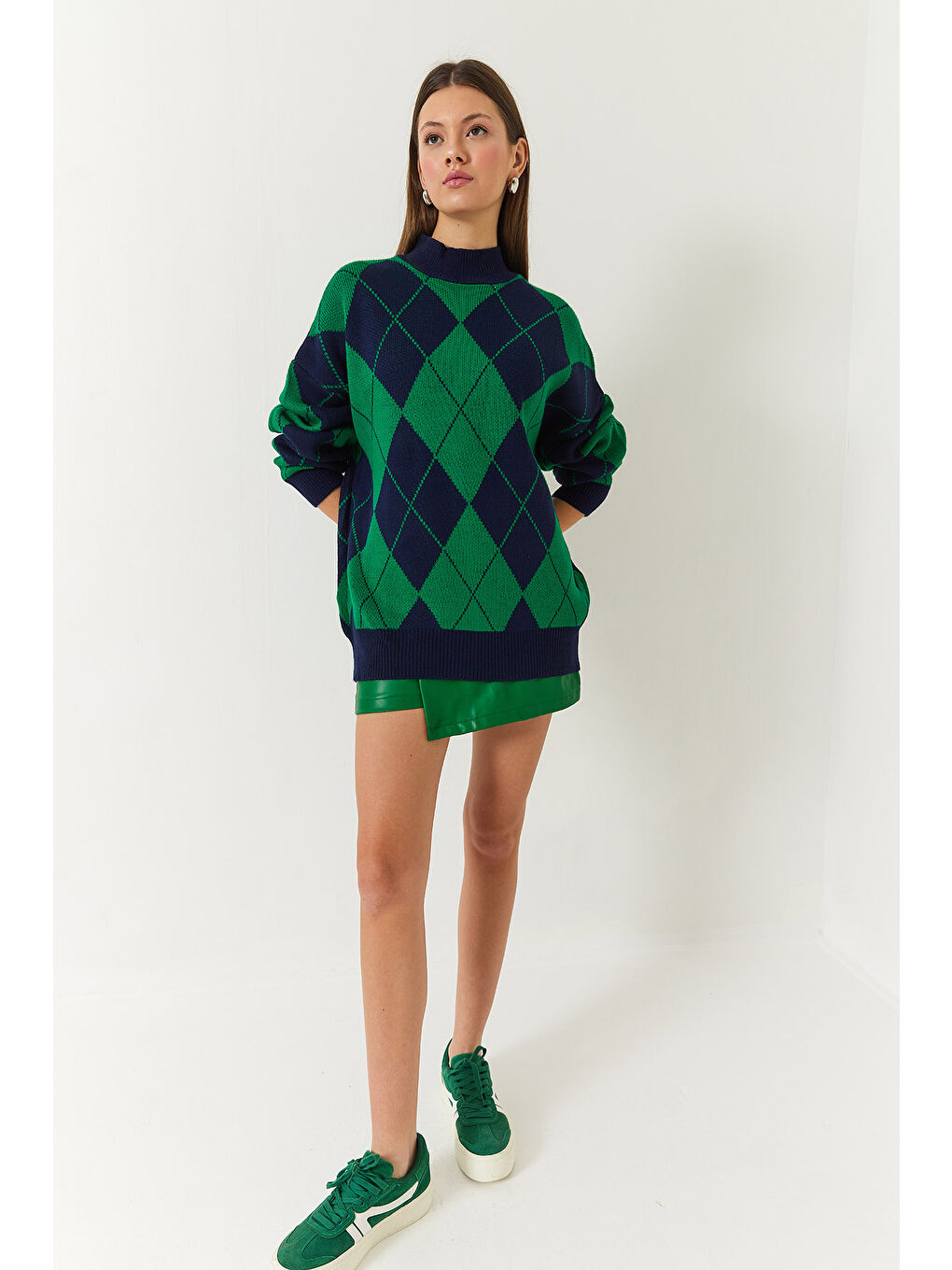 Lacivert Kadın Baklava Desenli Yarım Balıkçı Yaka Oversize Kalın Triko Kazak-1