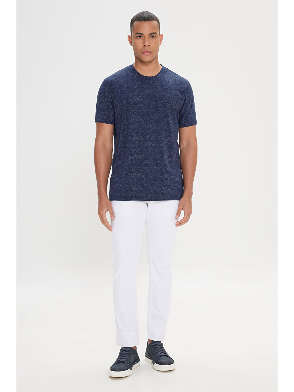 Erkek Lacivert Slim Fit Dar Kesim Bisiklet Yaka Pamuklu Kısa Kollu Tişört-1