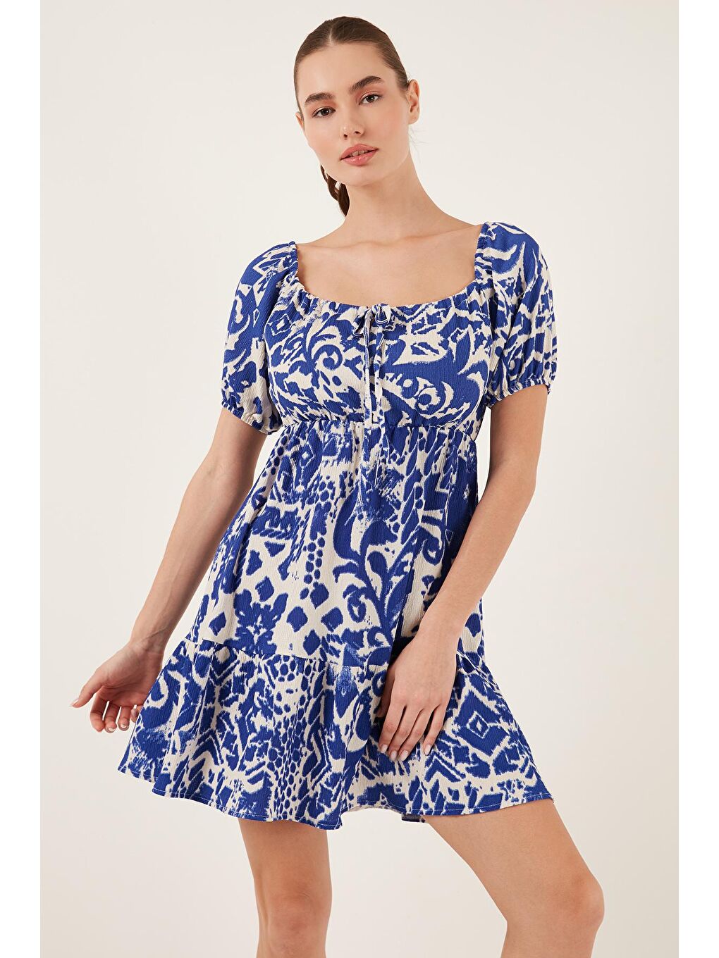 Mavi Desenli Slim Fit Önden Bağlamalı Mini Elbise 5865728-3