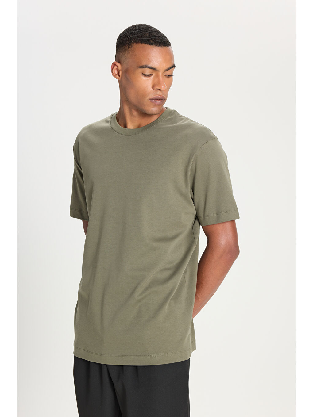 Erkek Haki %100 Pamuk Modern Fit Normal Kesim Bisiklet Yaka Tişört-3