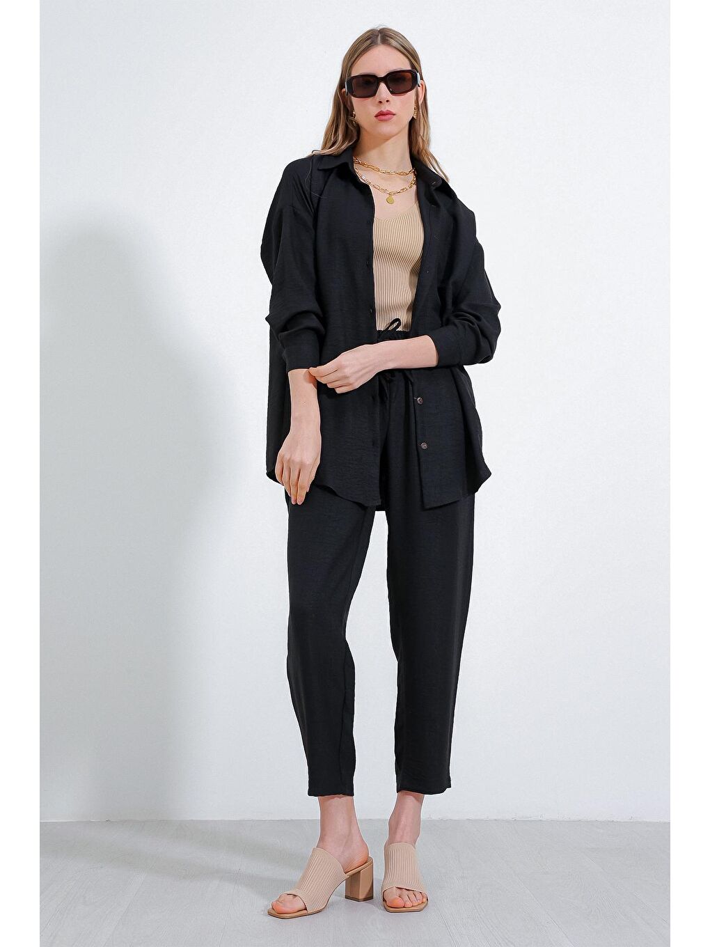 Kadın Siyah Oversize Keten Alt Üst Takım 6622-2