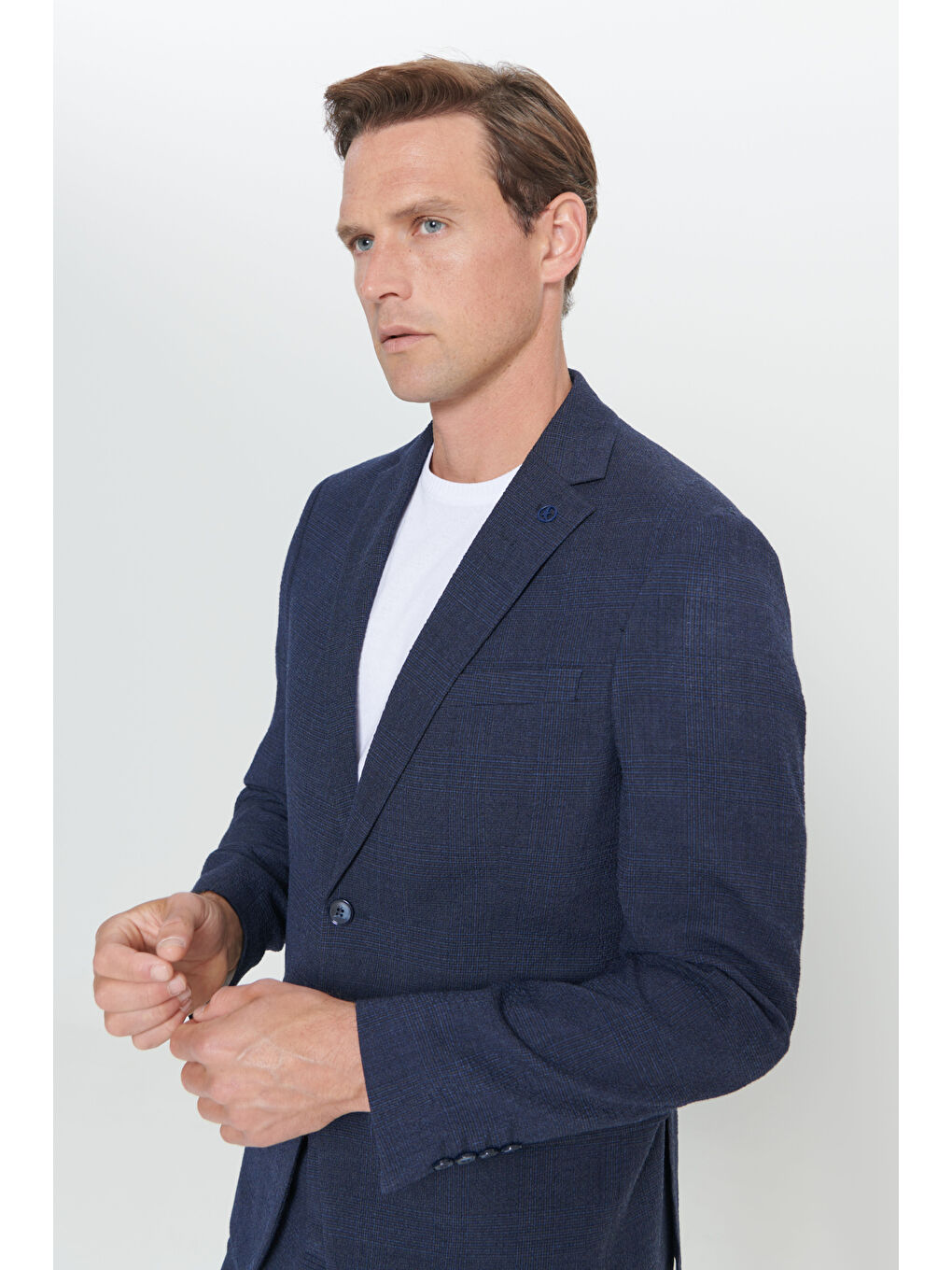 Erkek Lacivert Slim Fit Dar Kesim Mono Yaka Gofre Desenli Yünlü Takım Elbise-5