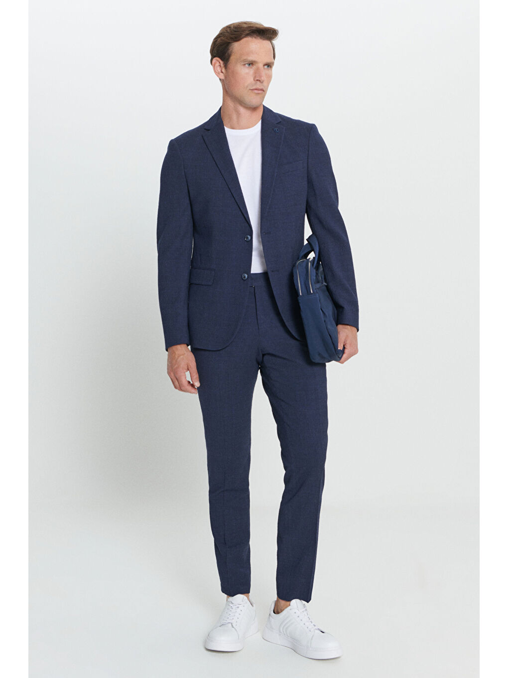 Erkek Lacivert Slim Fit Dar Kesim Mono Yaka Gofre Desenli Yünlü Takım Elbise-1