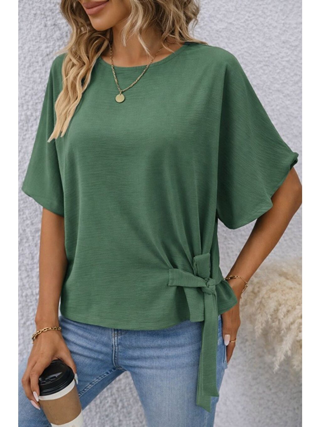 Yeşil Kadın Kısa Kollu Bisiklet Yaka Yandan Bağcıklı Aerobin Bluz-1
