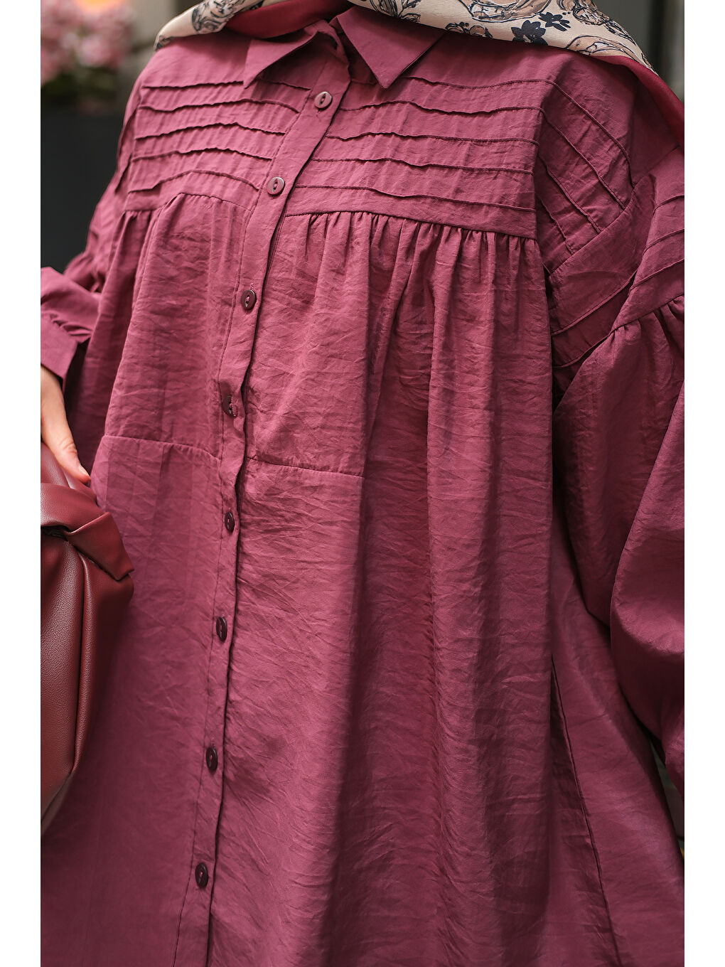 Kadın Önü Roba Detaylı Gömlek Bordo-4