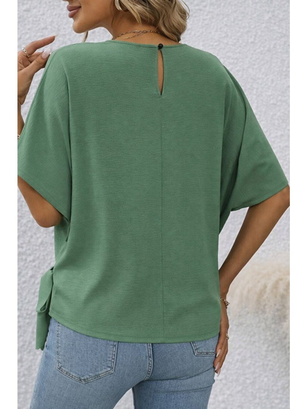Yeşil Kadın Kısa Kollu Bisiklet Yaka Yandan Bağcıklı Aerobin Bluz-3