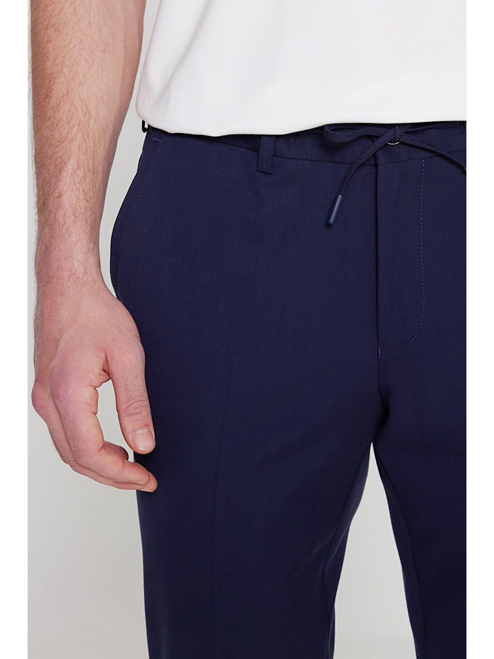 Erkek Lacivert Slim Fit Dar Kesim Beli Bağlamalı Yan Cepli Casual Esnek Pantolon-3