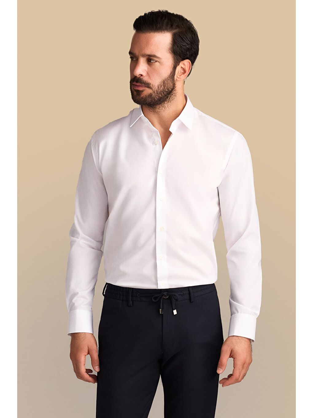 Beyaz Uzun Kol Slim Fit Dar Kesim Non Iron Ütü Gerektirmeyen Pamuklu Büyük Beden Gömlek