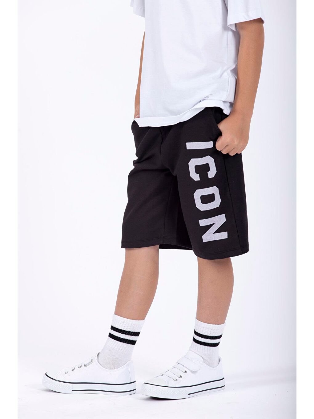 Icon Baskılı Siyah Renk Erkek Çocuk Kapri-2