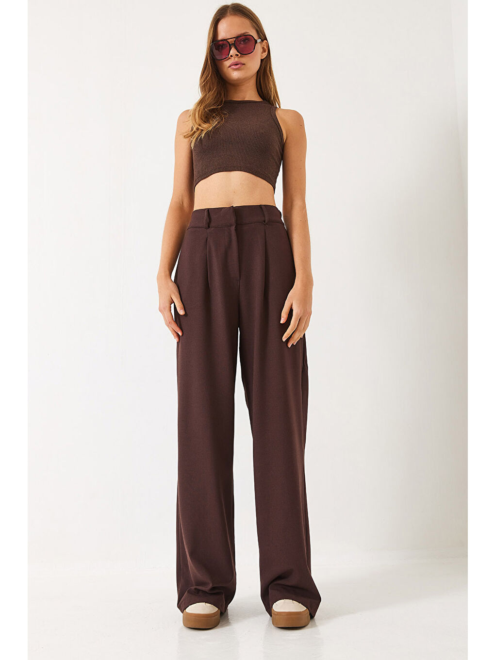 Kahverengi Kadın Beli Lastikli Bol Paça Pantolon-1