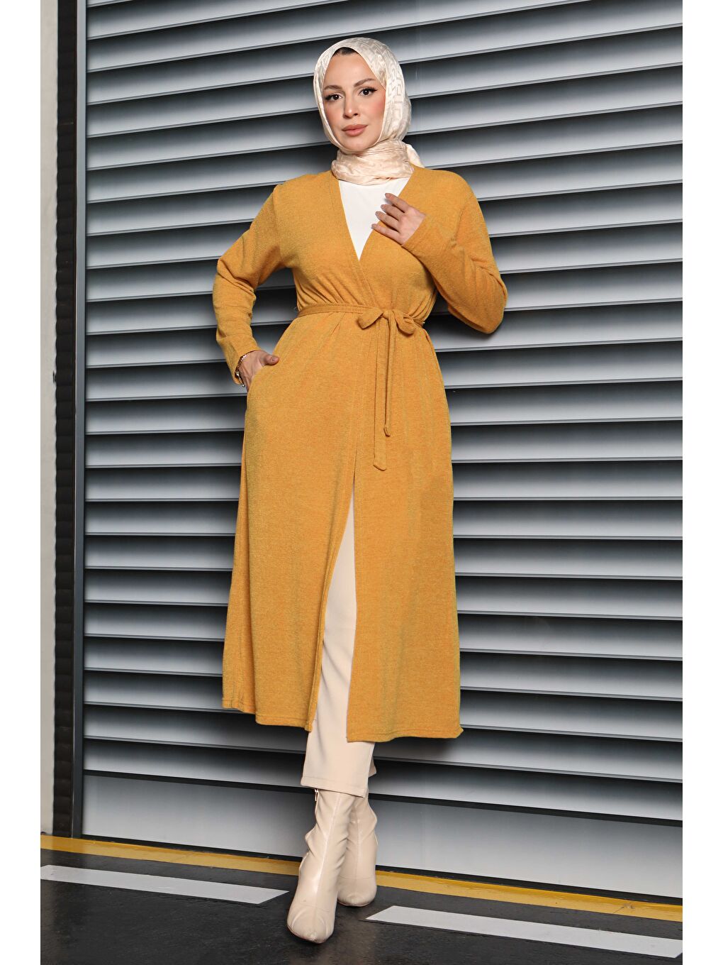 Sarı Cepli Kemerli Uzun Hırka Hardal - 27950-HARDAL-3