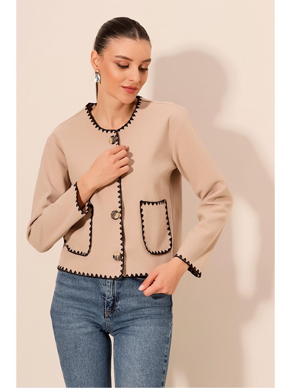 0689 Nakışlı Kaşe Ceket - Bej-1