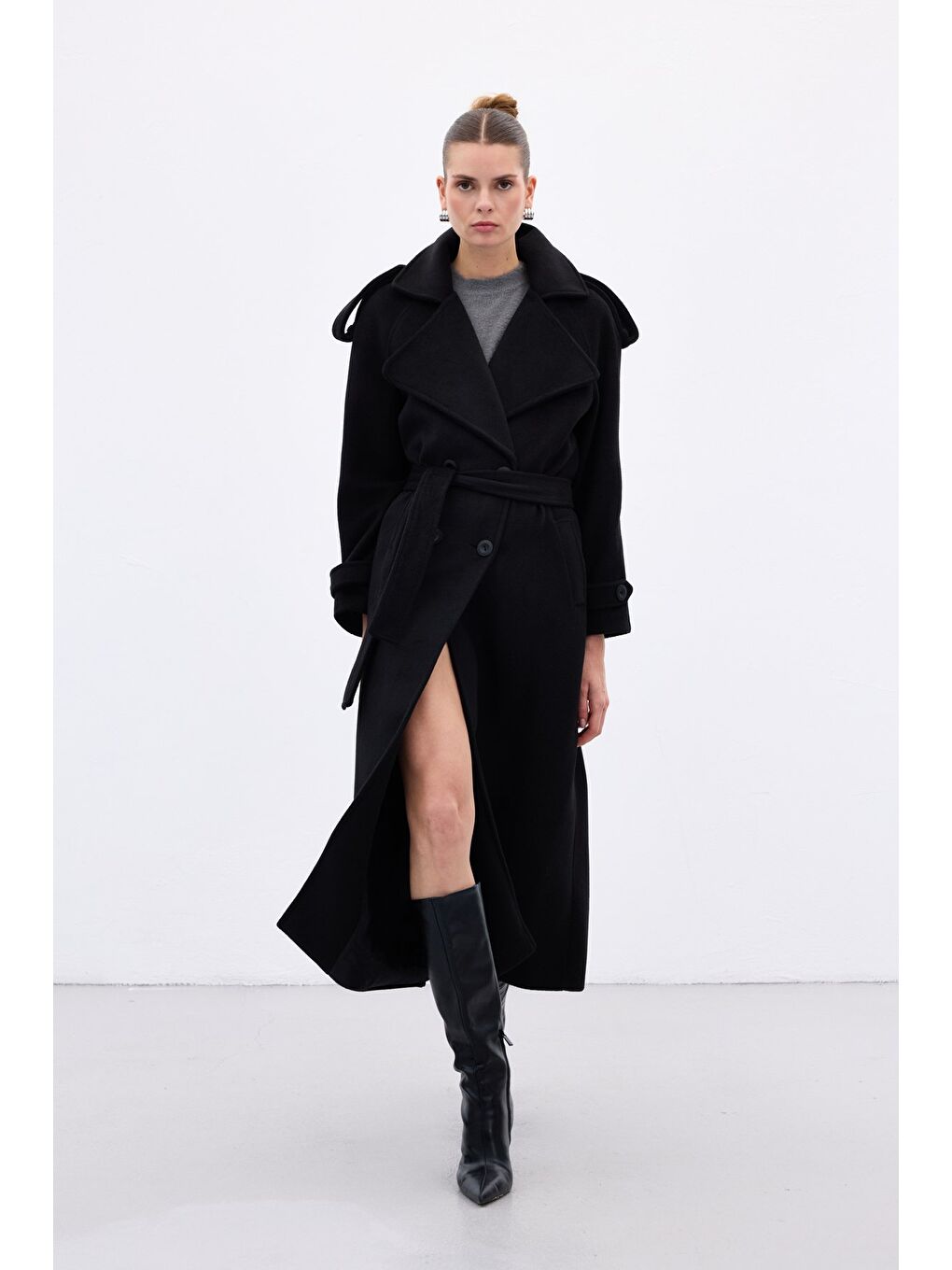 Geniş Yaka Uzun Kaban - Siyah-1