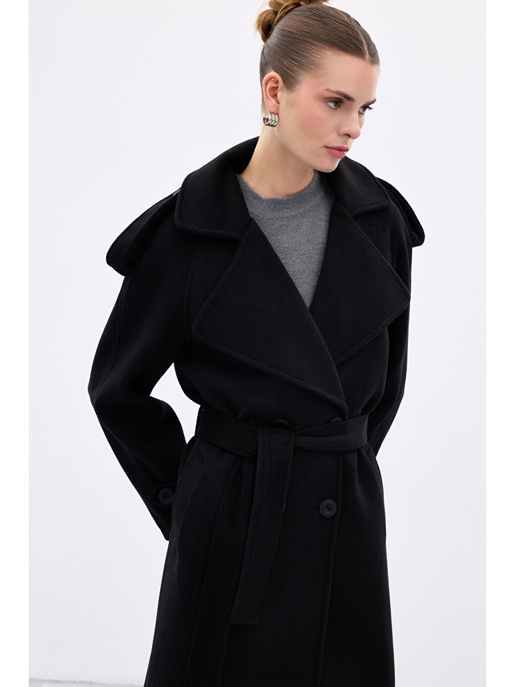 Geniş Yaka Uzun Kaban - Siyah-5