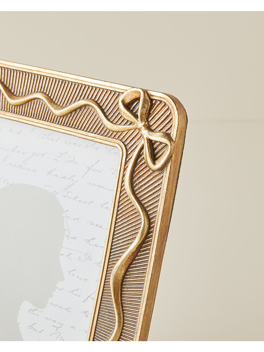 Sarı Olean Polyresin Çerçeve 13x18 cm Gold-1