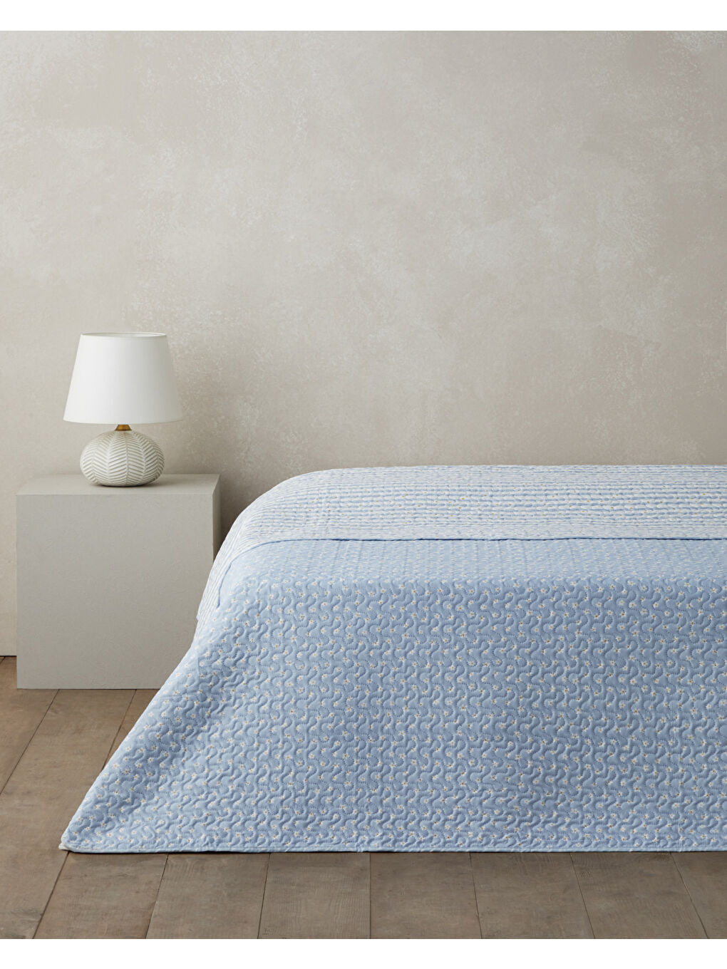 Daisy Kamila Çift Kişilik Çok Amaçlı Örtü 200x220 cm Açık Mavi-1
