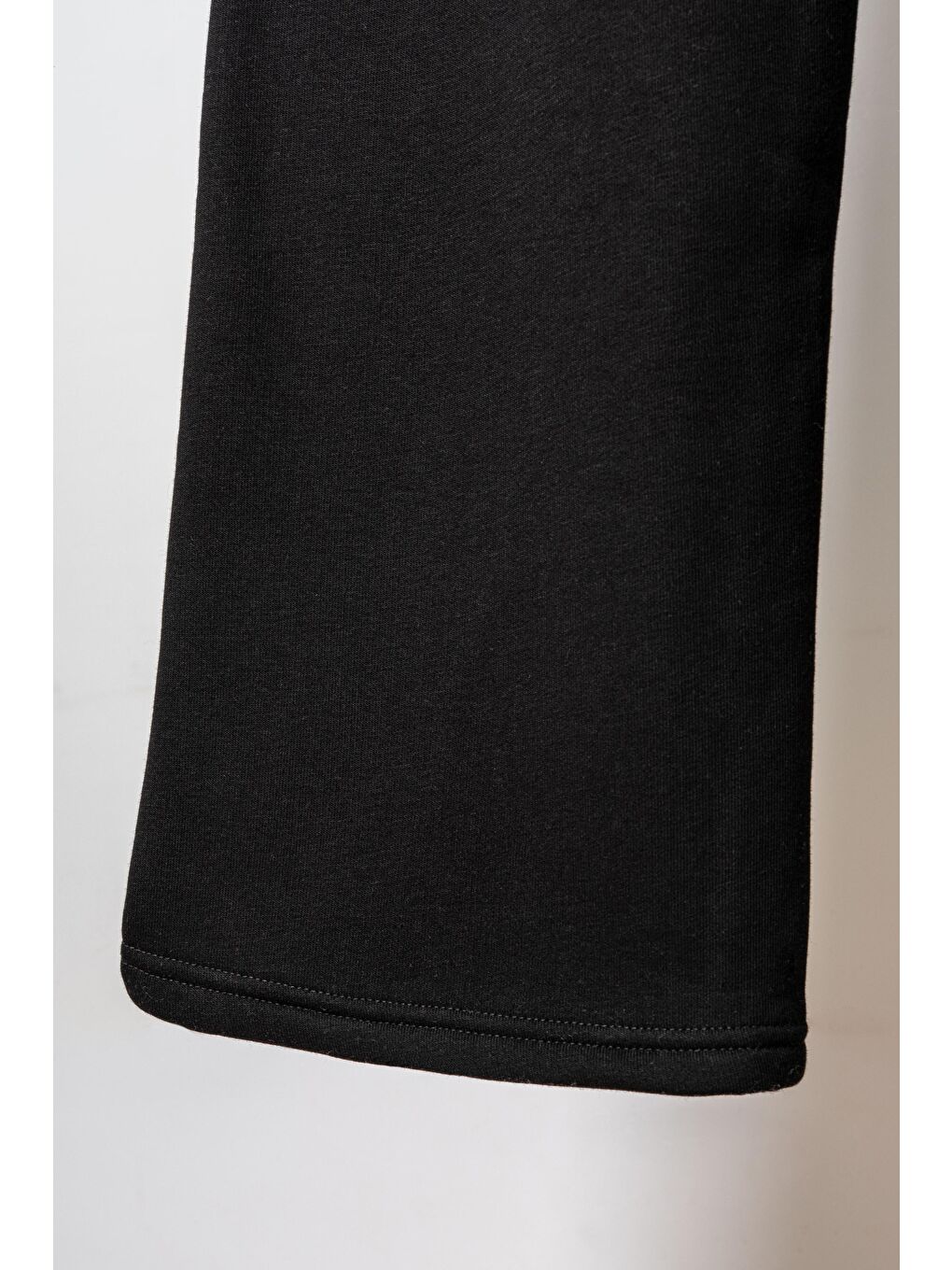 Siyah 3 İp Bol Paçalı Kız Çocuk Eşofman Altı-3