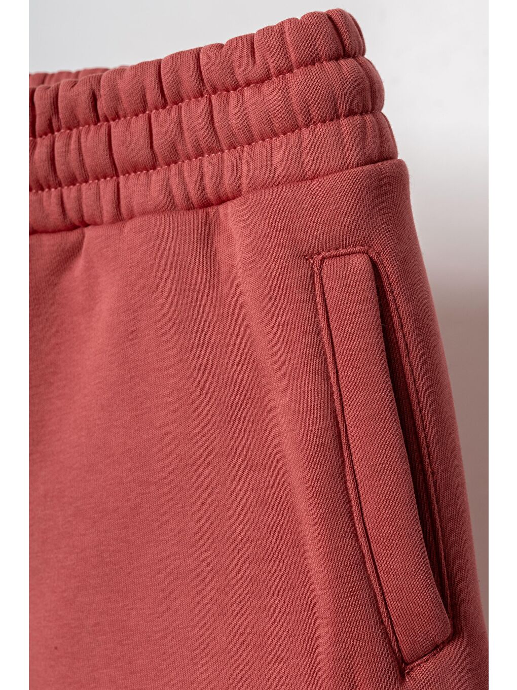 Kahverengi 3 İp Bol Paçalı Kız Çocuk Eşofman Altı-2