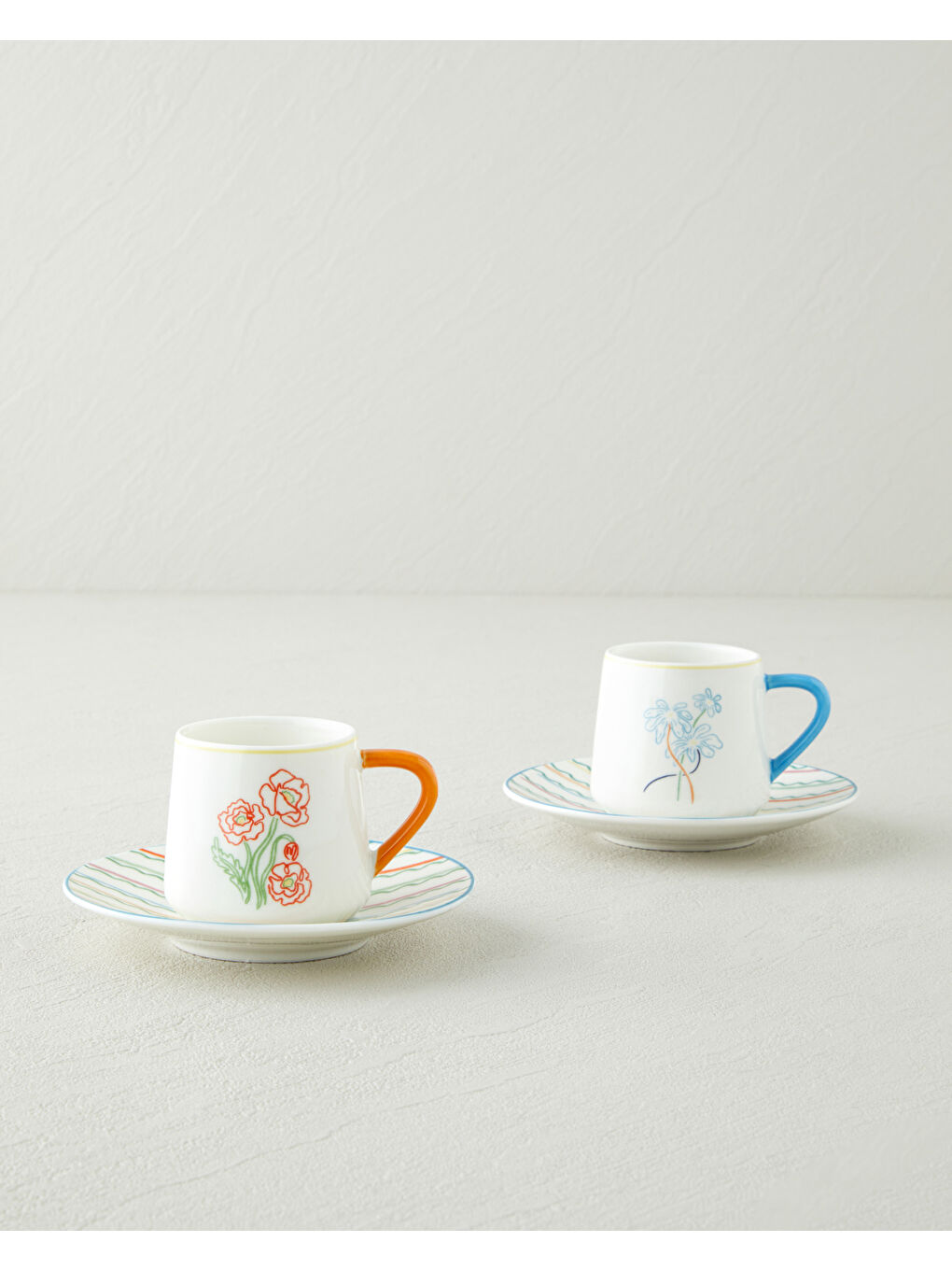 Beyaz Lyanna New Bone China 4 Parça 2 Kişilik Kahve Fincan Takımı 90 ml Renkli-1