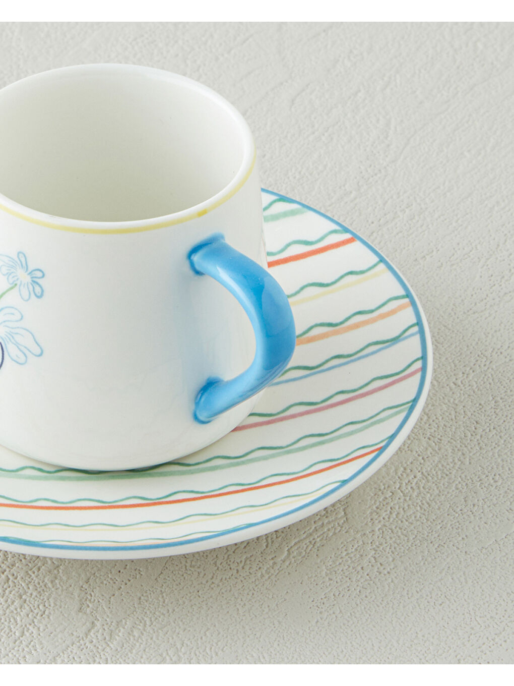 Beyaz Lyanna New Bone China 4 Parça 2 Kişilik Kahve Fincan Takımı 90 ml Renkli-4