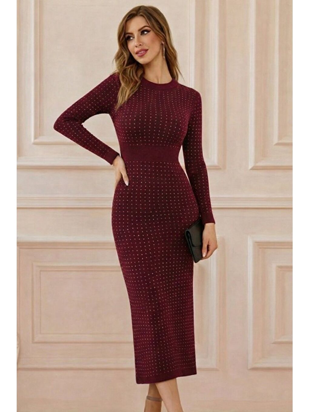 Bordo Kadın Uzun Kollu Bisiklet Yaka Taşlı Midi Kadife Elbise