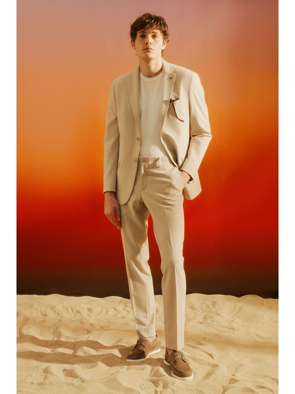 Erkek Bej Slim Fit Dar Kesim Mono Yaka Gofre Desenli Kapak Cepli Esnek Takım Elbise-1