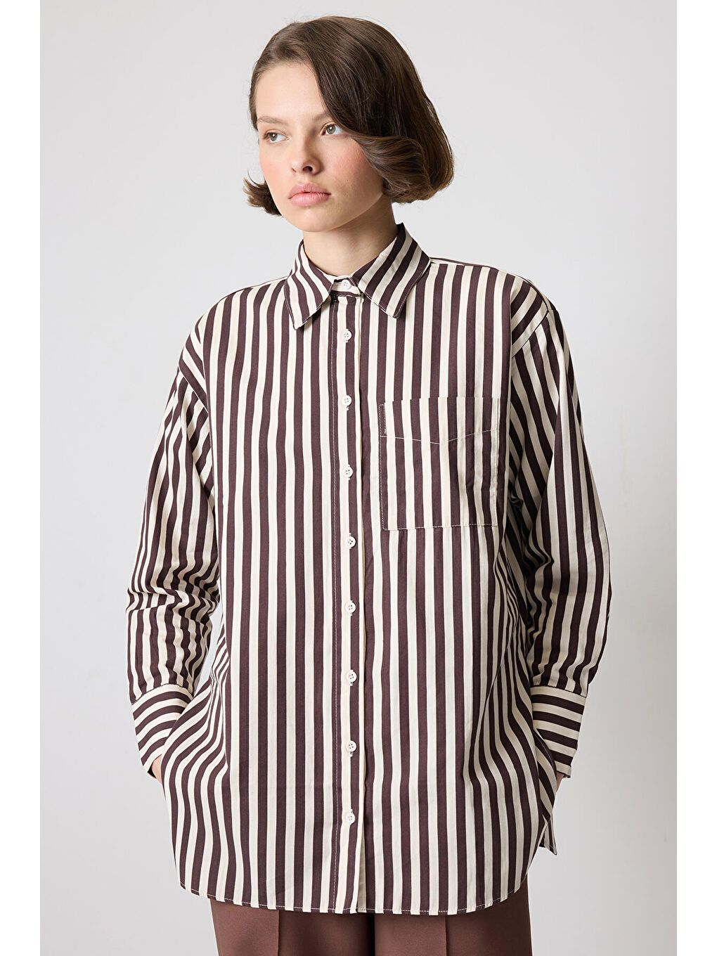 Kahverengi Çizgili Cepli Gömlek