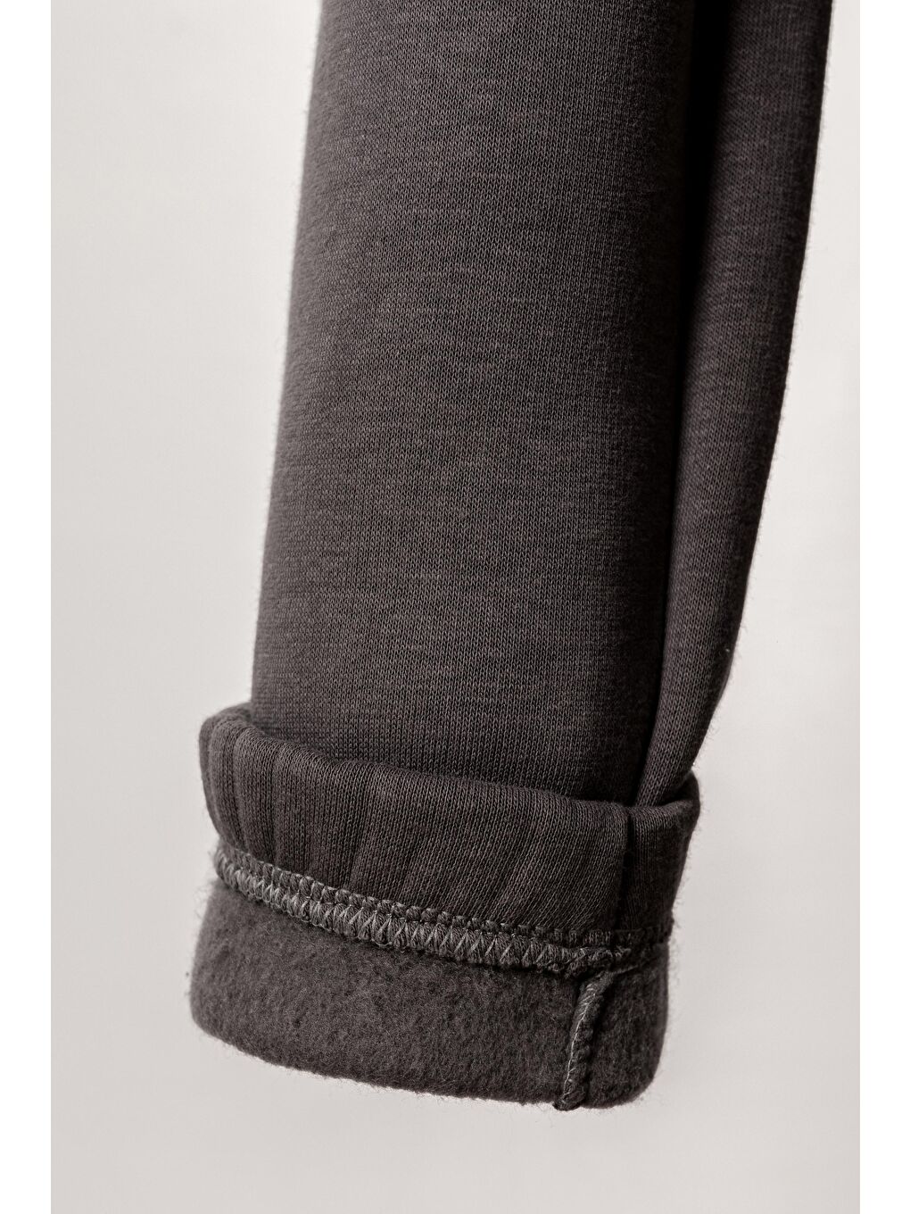 Gri 3 İp İki Diz Mikro Kargo Cepli Sağ Cep Fermuarlı Erkek Çocuk Eşofman Altı-4