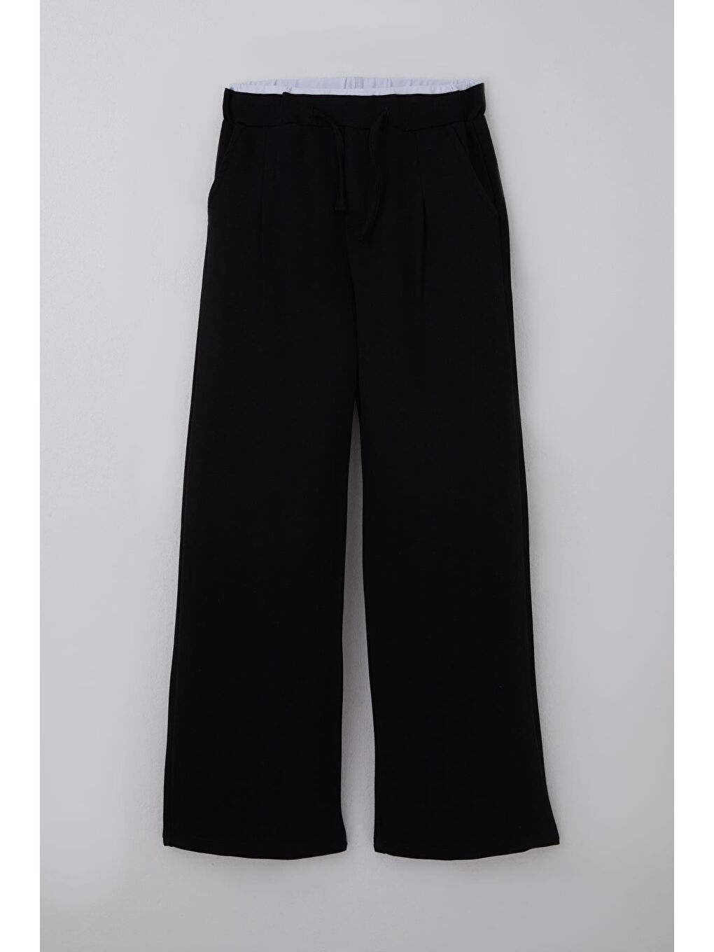 Kız Çocuk Eşofman Altı Bel Kısmı Lastik Detaylı Bağcıklı Cepli Siyah (9-14 Yaş)