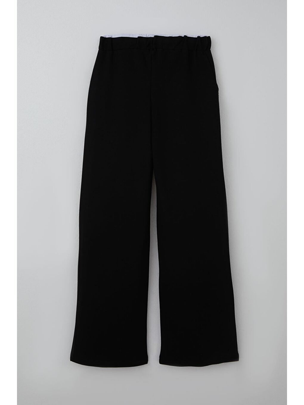 Kız Çocuk Eşofman Altı Bel Kısmı Lastik Detaylı Bağcıklı Cepli Siyah (9-14 Yaş)-1