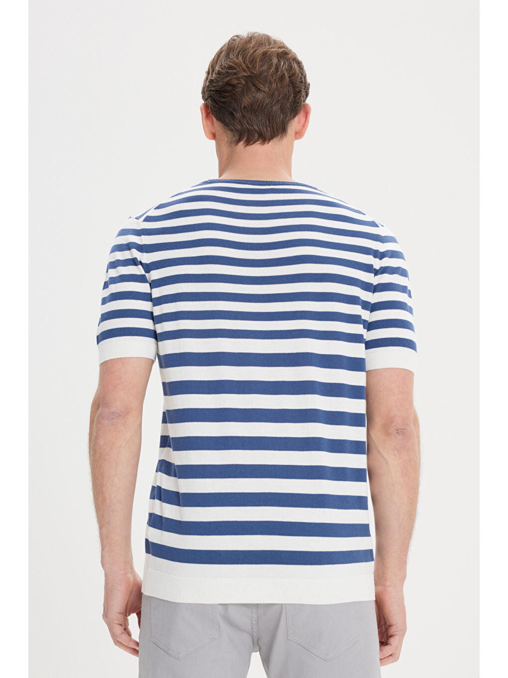 Erkek Lacivert-Beyaz Slim Fit Dar Kesim %100 Pamuk Çizgili Bisiklet Yaka Triko Tişört-5