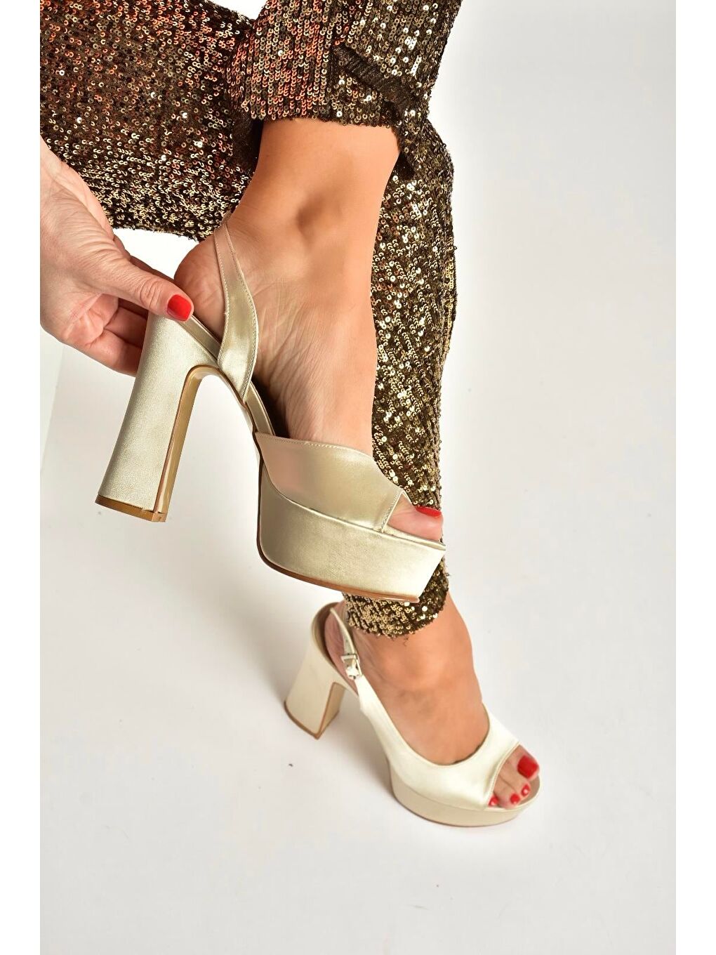 Bej Ten Kadın Topuklu Ayakkabı S246059904-2