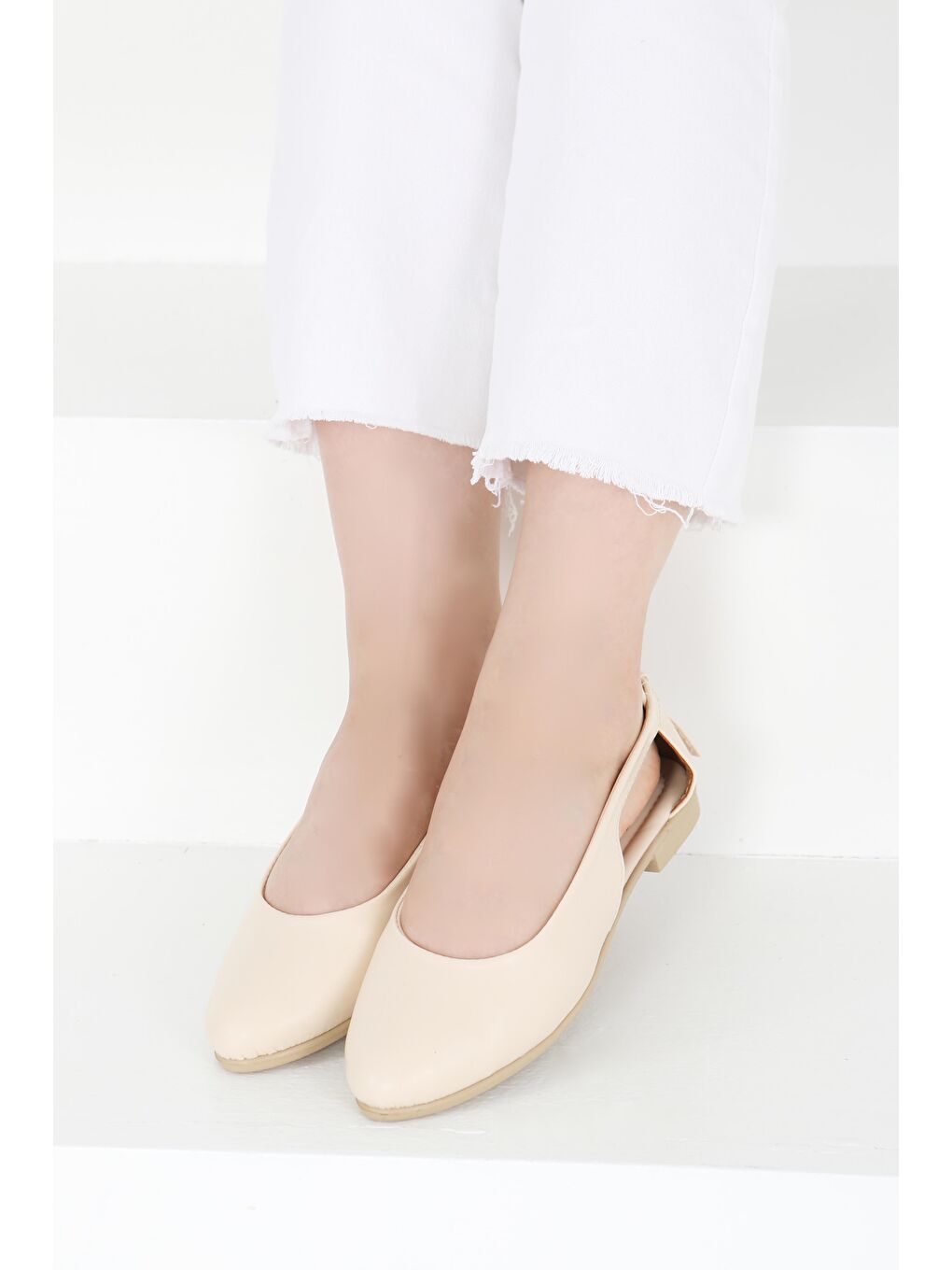 Ekru Kadın Krem Arkası Fiyonk Babet - 27415-3